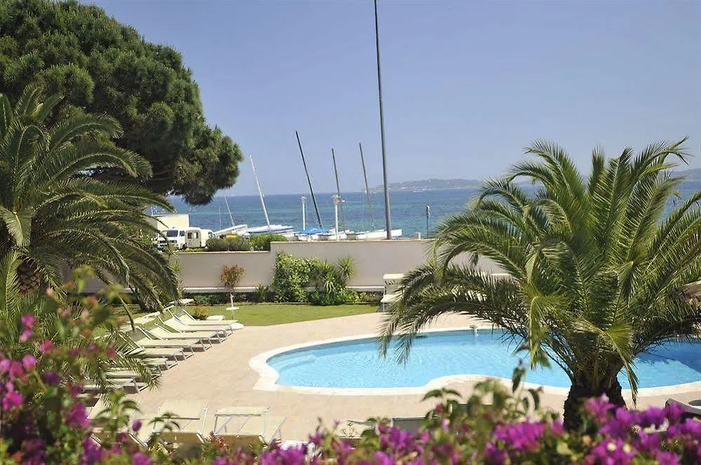 Hotel Les Santolines Sainte-Maxime 3*,  France